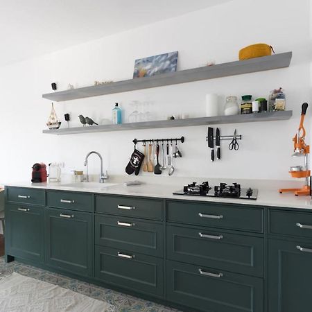 Elegant Apartment W Balcony & Mamad In Heart Of Tel Aviv By Sea N' Rent Eksteriør bilde