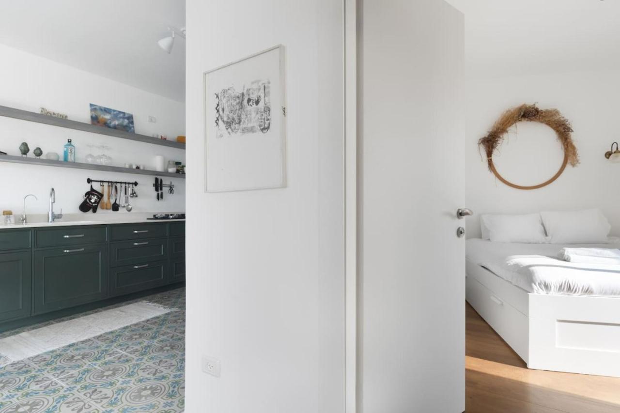 Elegant Apartment W Balcony & Mamad In Heart Of Tel Aviv By Sea N' Rent Eksteriør bilde