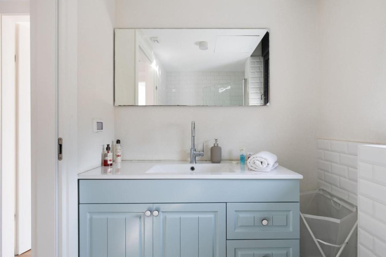 Elegant Apartment W Balcony & Mamad In Heart Of Tel Aviv By Sea N' Rent Eksteriør bilde